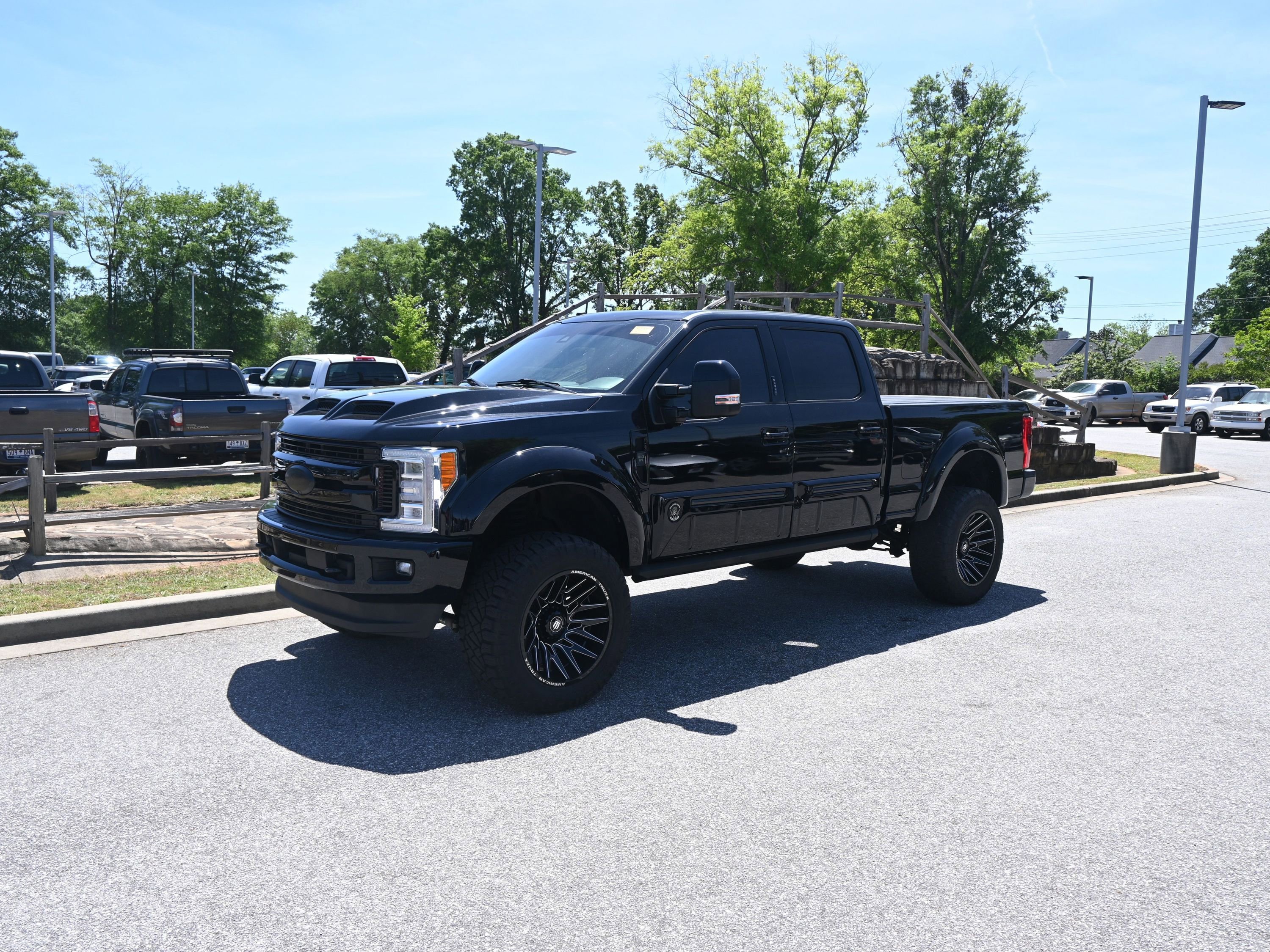 Used 2018 Ford F250 Lariat w/ Lariat Ultimate Package AWD/4WD image 1