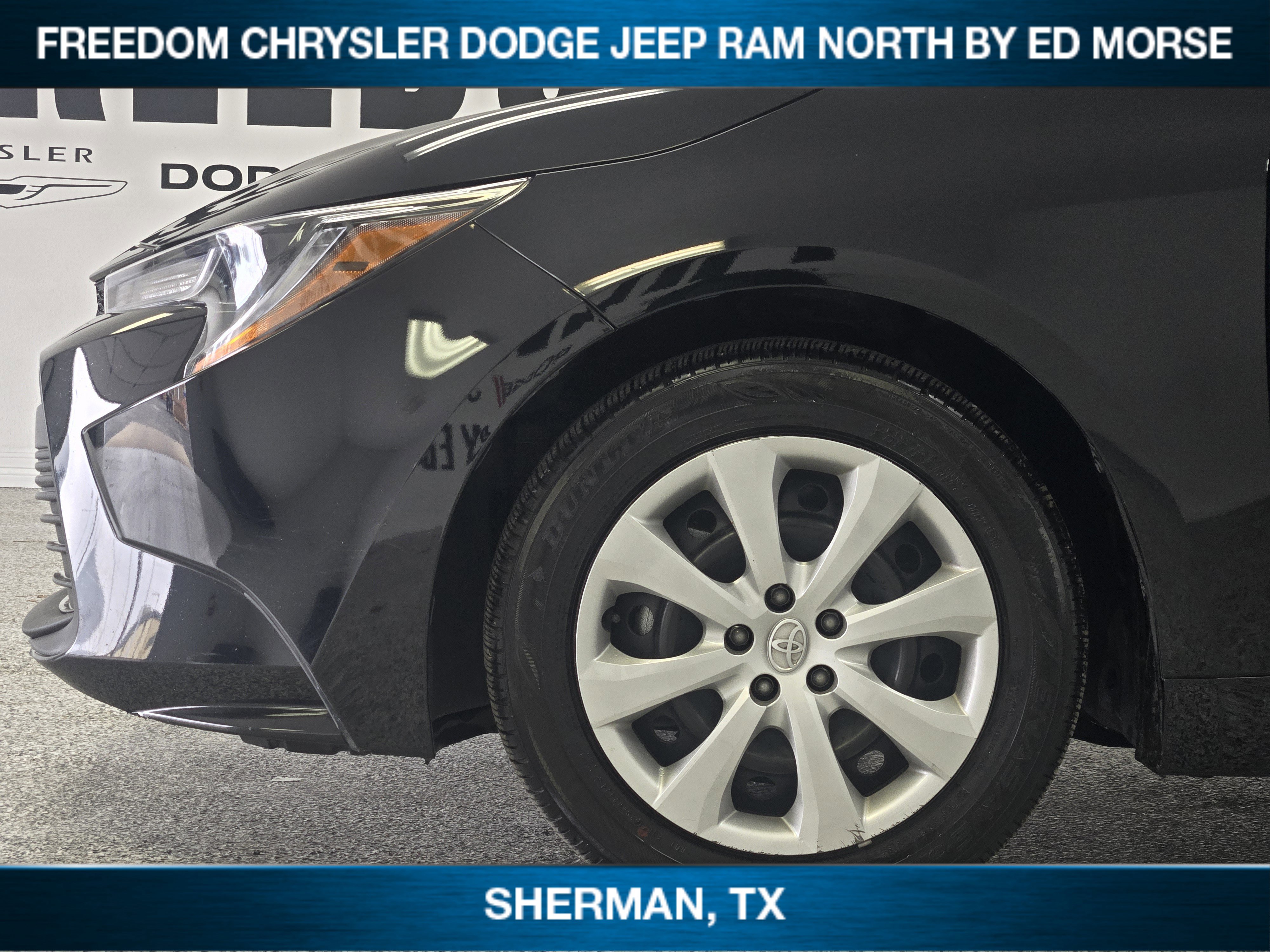 Used 2025 Toyota Corolla LE image 6