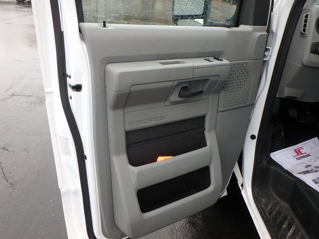 New 2024 Ford E-350 and Econoline 350 Super Duty w/ Interior Upgrade Package RWD image 10
