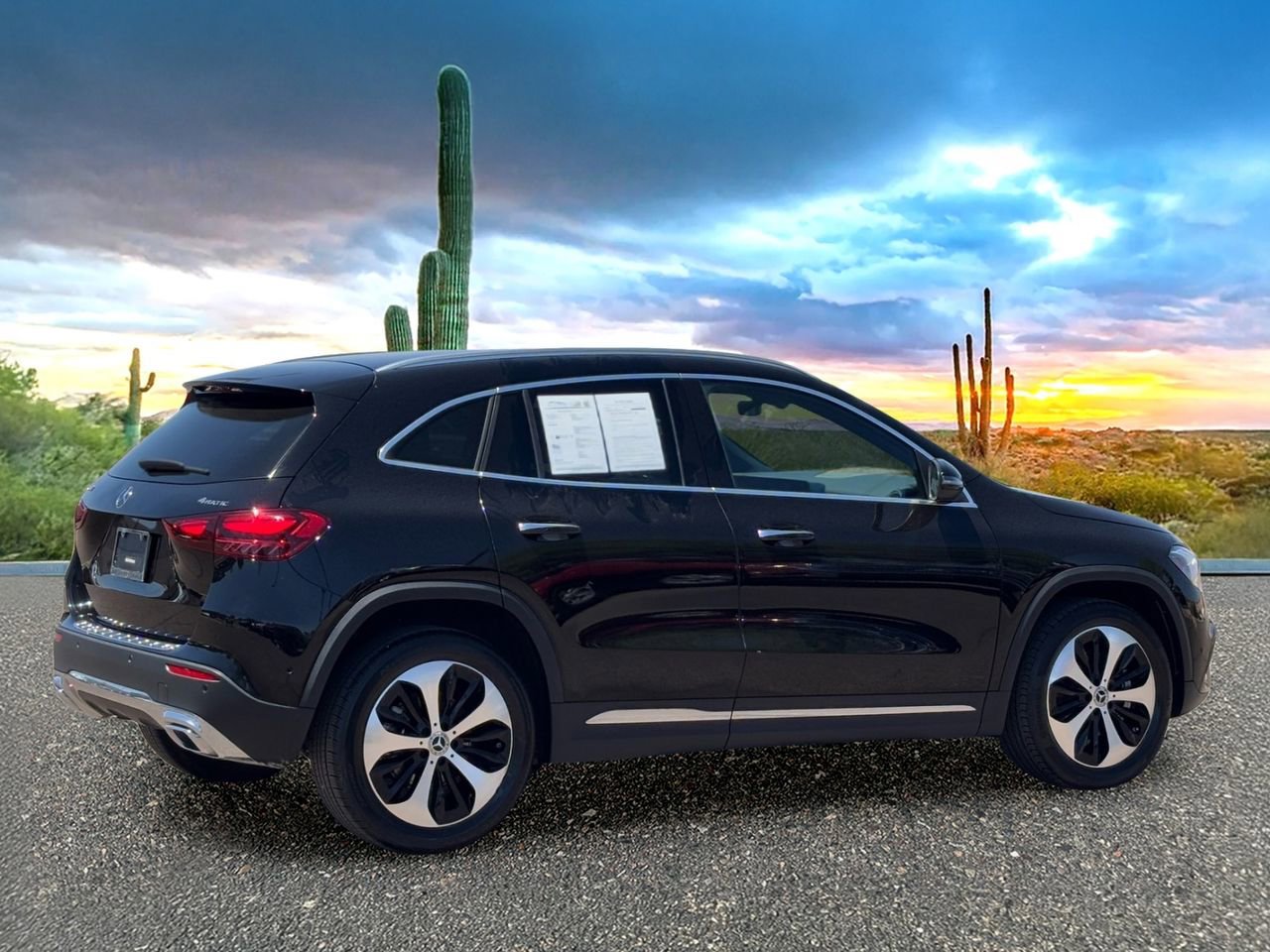 Used 2025 Mercedes-Benz GLA 250 4MATIC image 5