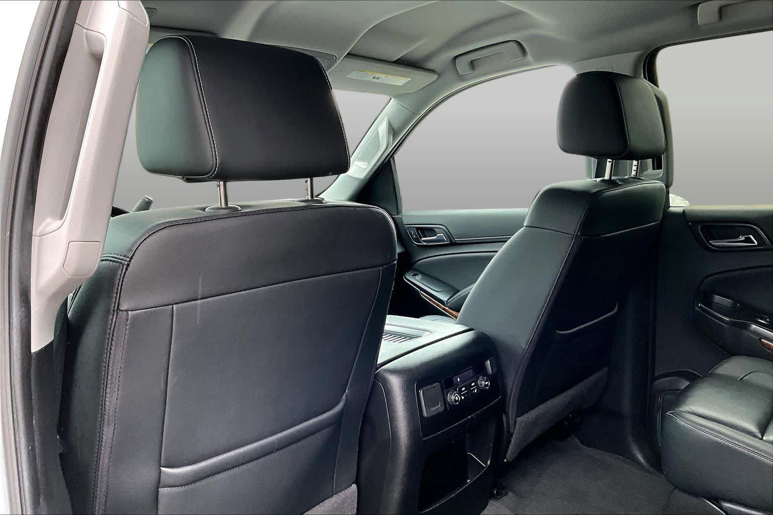 Used 2020 Chevrolet Tahoe Premier RWD image 22