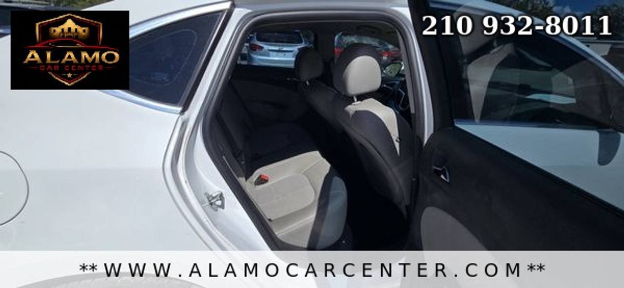 Used 2014 Buick Verano FWD image 19