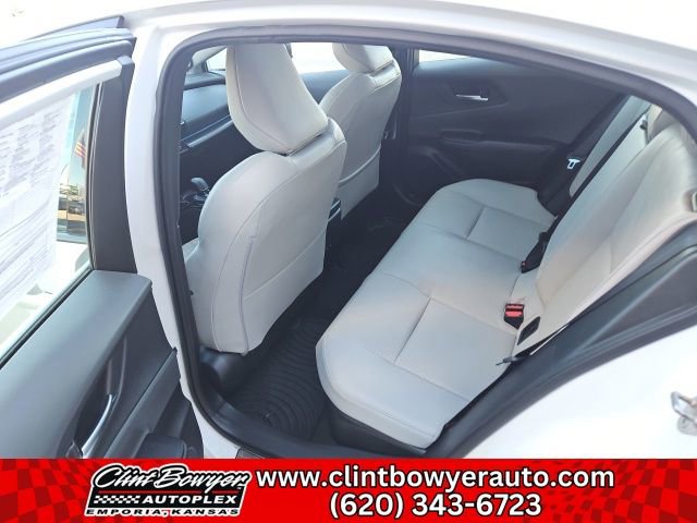 Used 2024 Toyota Prius Limited w/ Limited Premium Package image 25