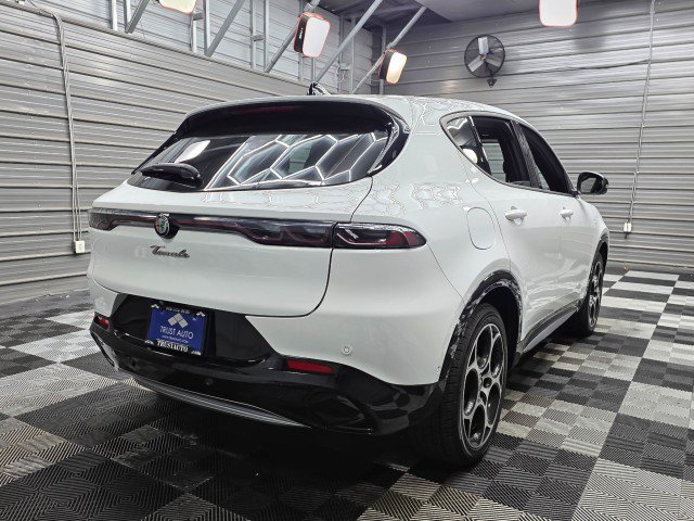 Used 2024 Alfa Romeo Tonale Ti AWD/4WD image 6