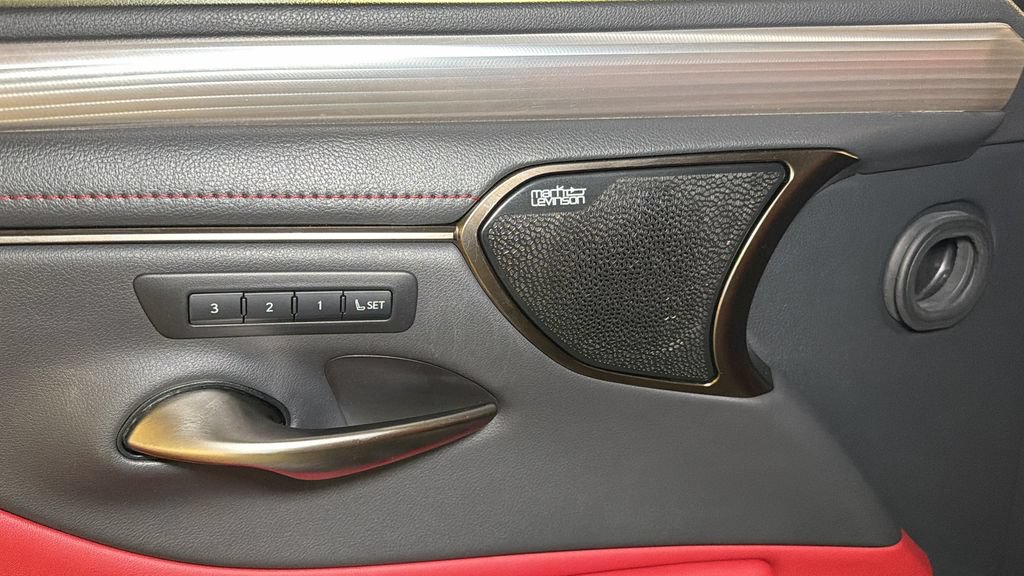 Used 2019 Lexus ES 350 F Sport w/ Accessory Package FWD image 17