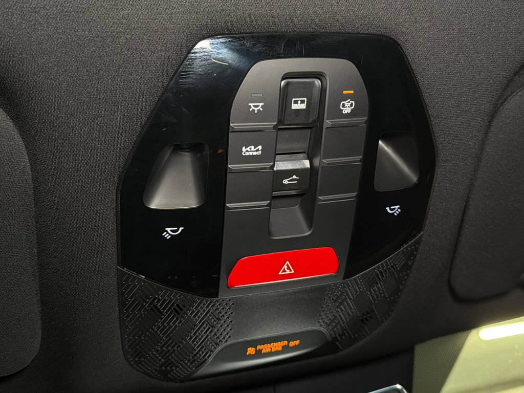 Certified 2024 Kia EV9 Land AWD/4WD image 40