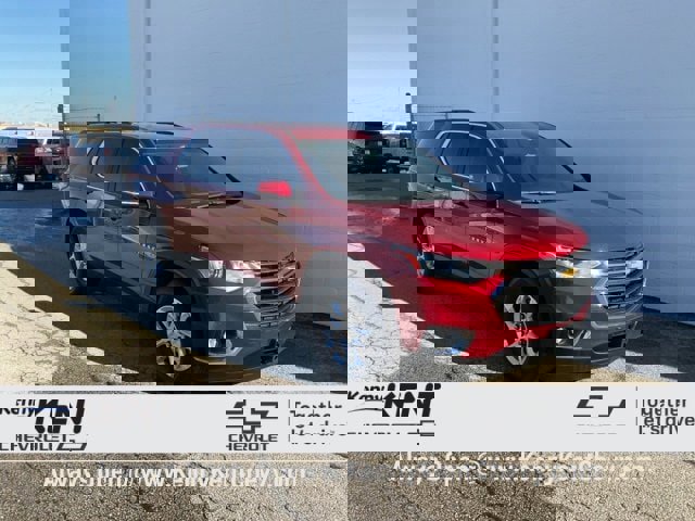 Used 2019 Chevrolet Traverse LT image 1