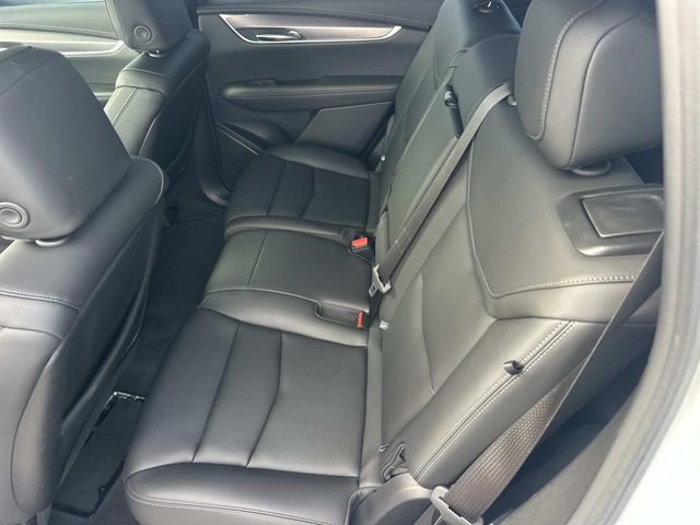 Certified 2025 Cadillac XT6 Luxury image 15
