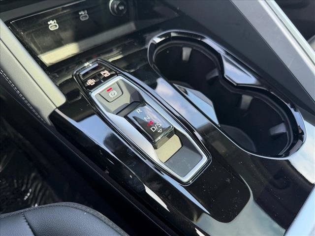 Certified 2025 Audi Q5 Premium w/ Convenience Package AWD/4WD image 12