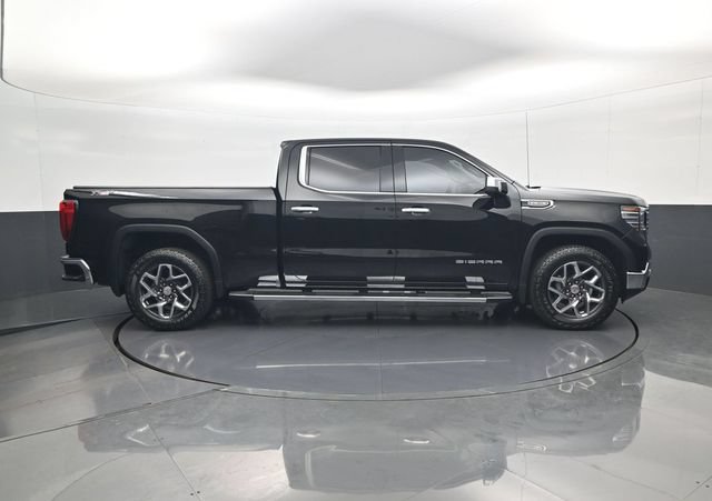 Certified 2023 GMC Sierra 1500 SLT w/ SLT Premium Plus Package AWD/4WD image 4