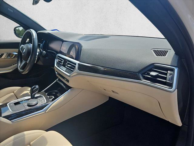 Used 2022 BMW 330i Sedan w/ M Sport Package RWD image 18