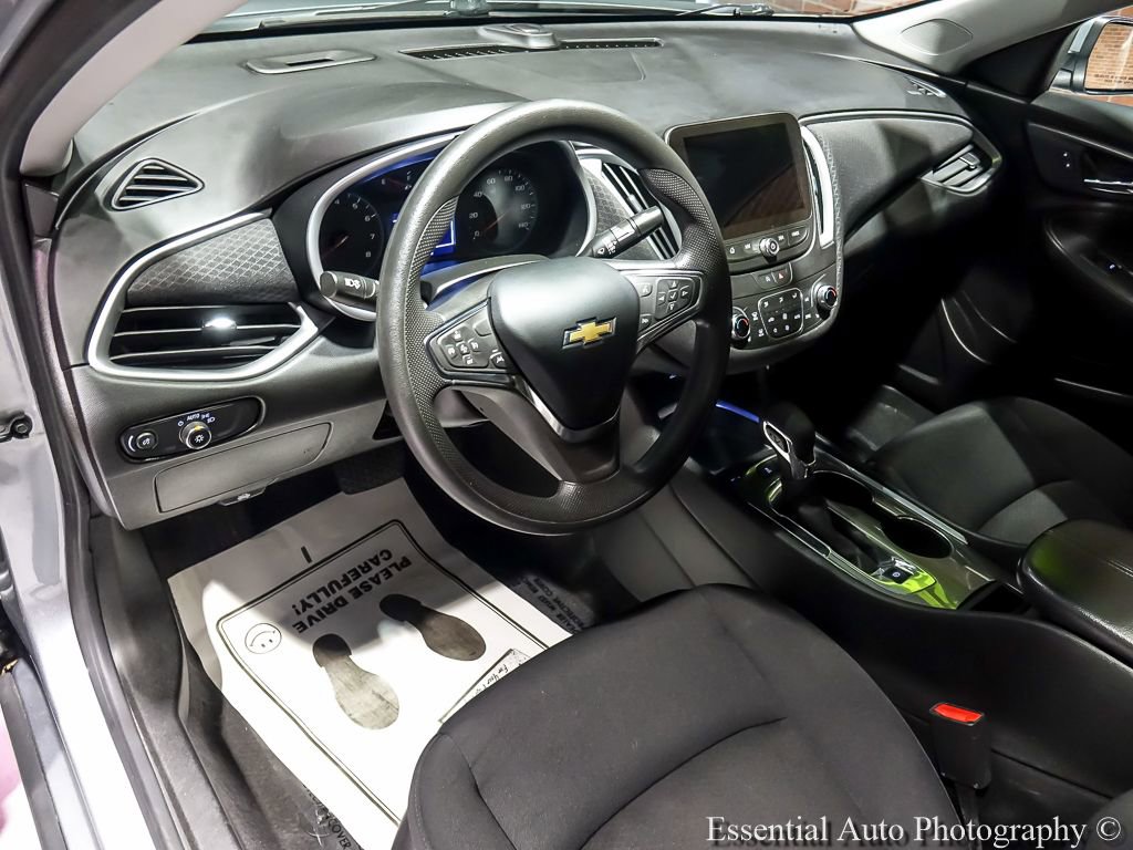 Used 2024 Chevrolet Malibu LT FWD image 12