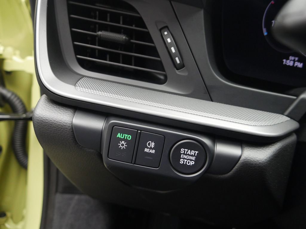 Certified 2025 Porsche 911 Carrera image 20