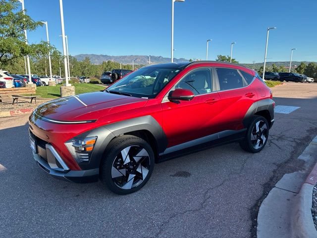 Used 2024 Hyundai Kona Limited AWD/4WD image 3