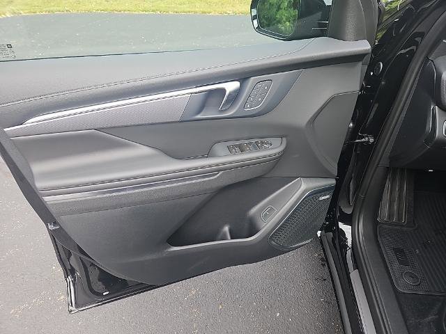 New 2026 Buick Enclave Sport Touring w/ Power Package image 9