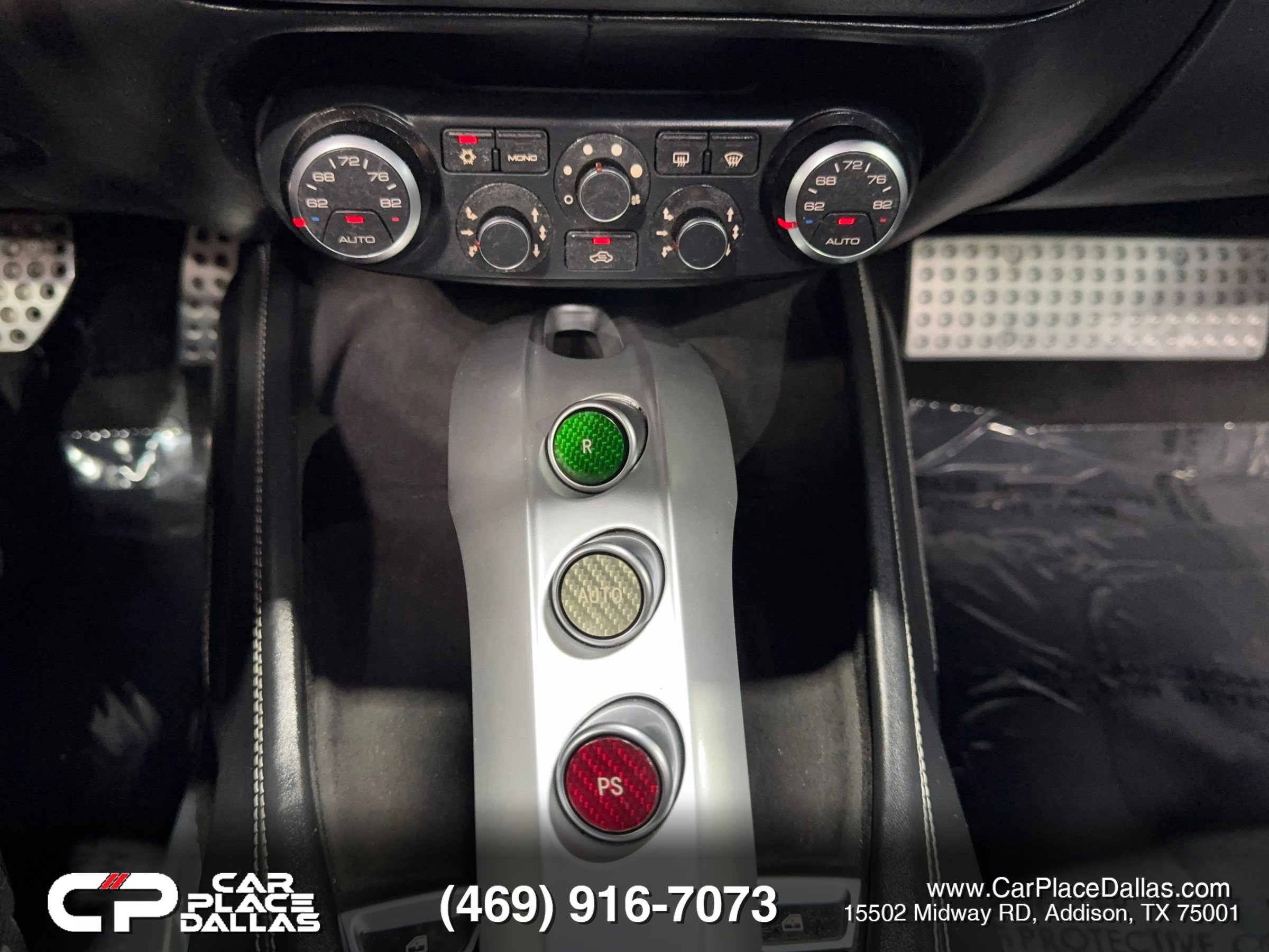 Used 2016 Ferrari California T image 38