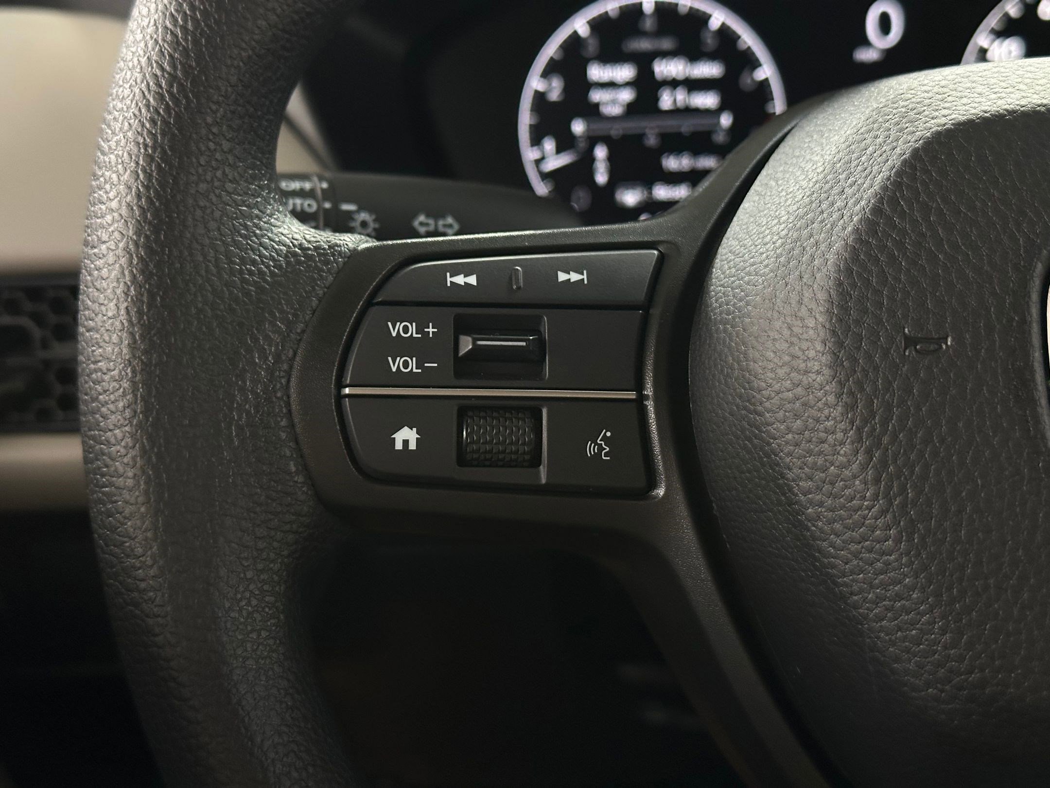 New 2026 Honda HR-V LX image 15