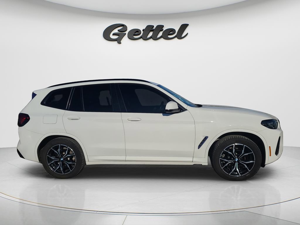 Used 2022 BMW X3 xDrive30i w/ M Sport Package image 3