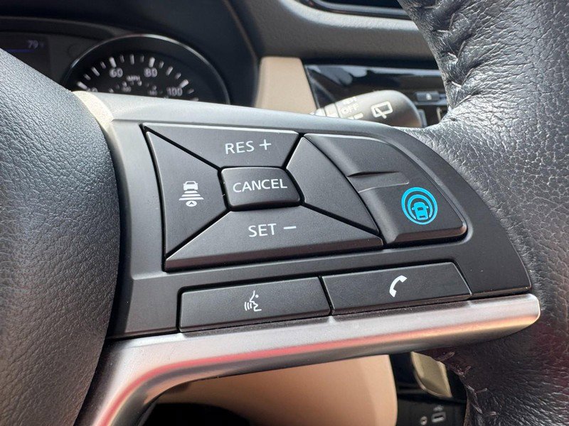 Used 2020 Nissan Rogue SL w/ Premium Package FWD image 18