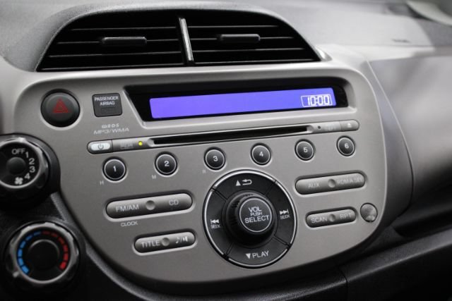 Used 2010 Honda Fit Sport image 15