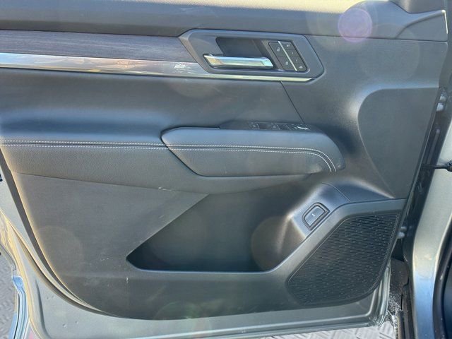 New 2026 GMC Terrain Denali w/ LPO, Black Badging Package image 13