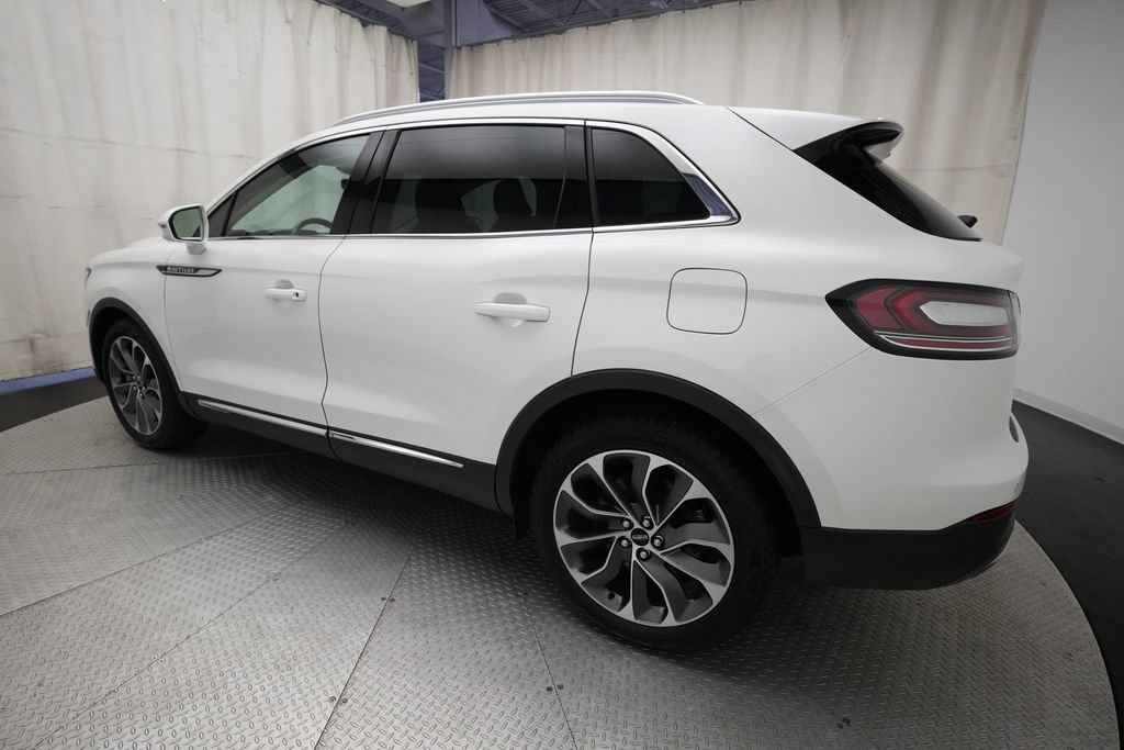 Used 2023 Lincoln Nautilus Reserve w/ Class II Trailer Tow Package AWD/4WD image 34