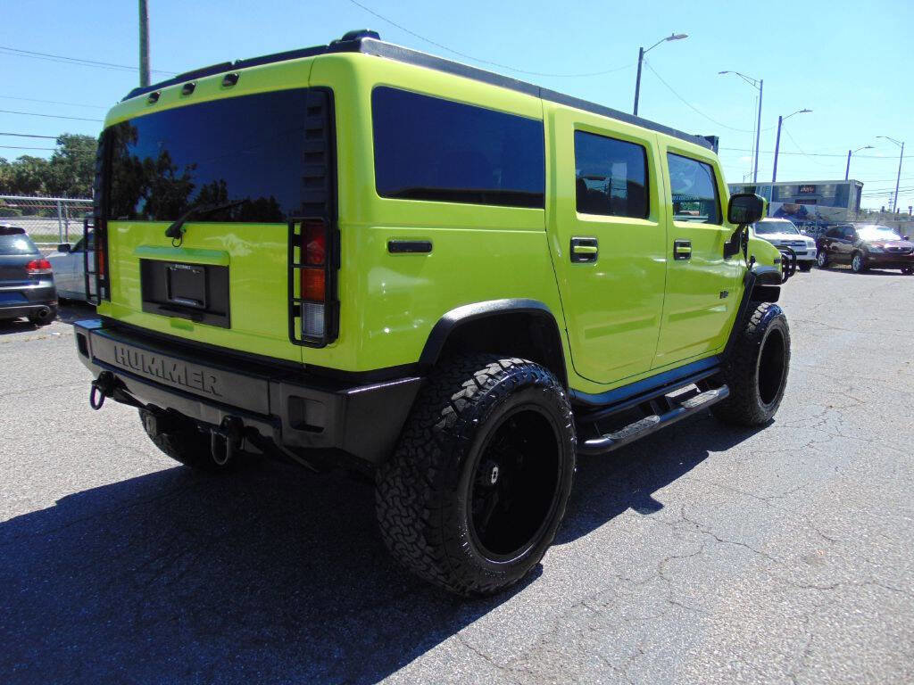 Used 2004 HUMMER H2 w/ Preferred Equipment Group image 16