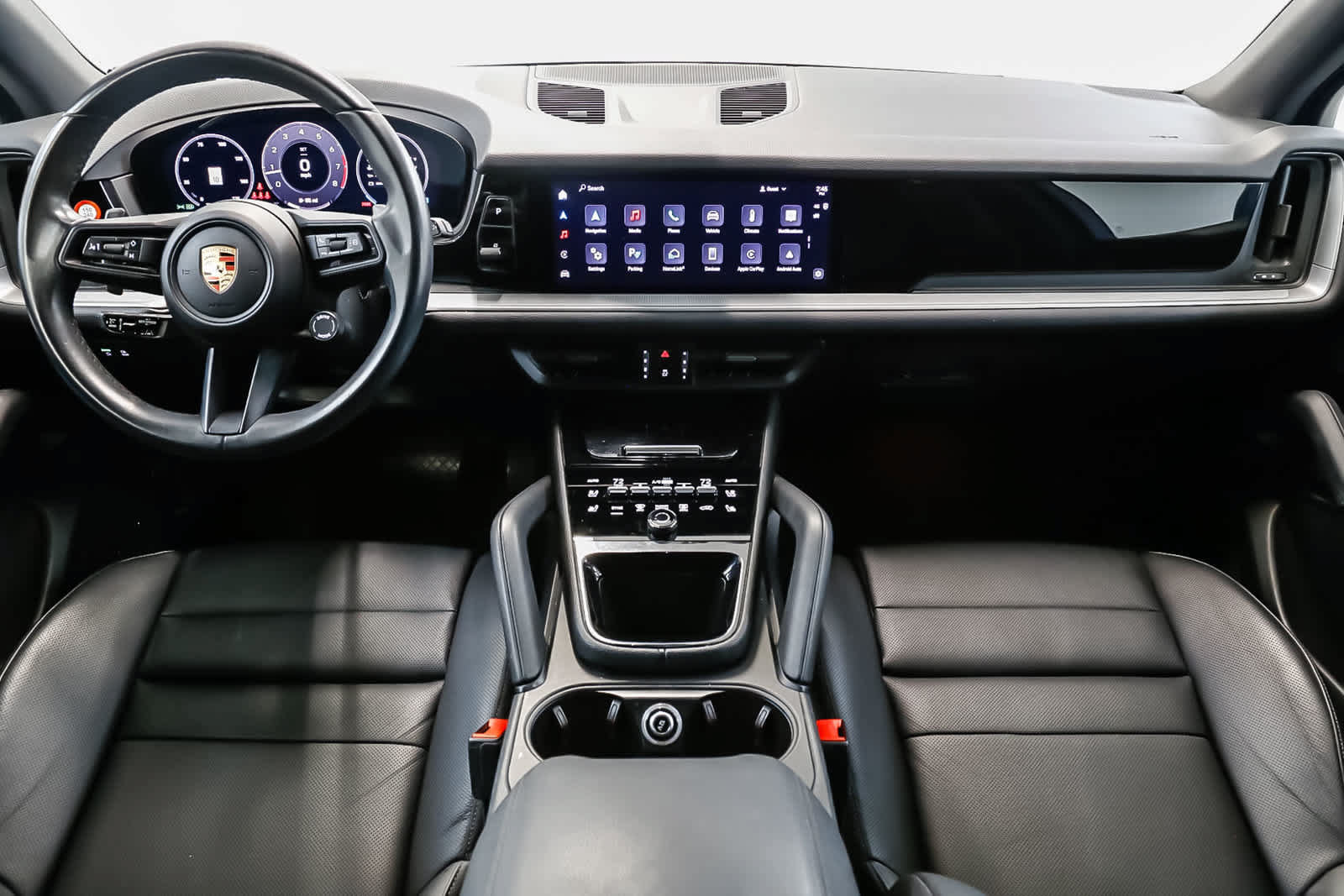 Certified 2024 Porsche Cayenne AWD/4WD image 18