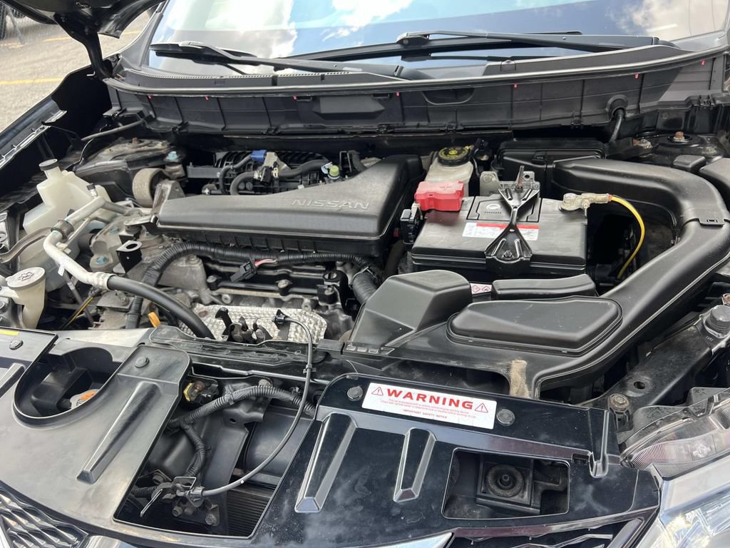 Used 2016 Nissan Rogue SL AWD/4WD image 9