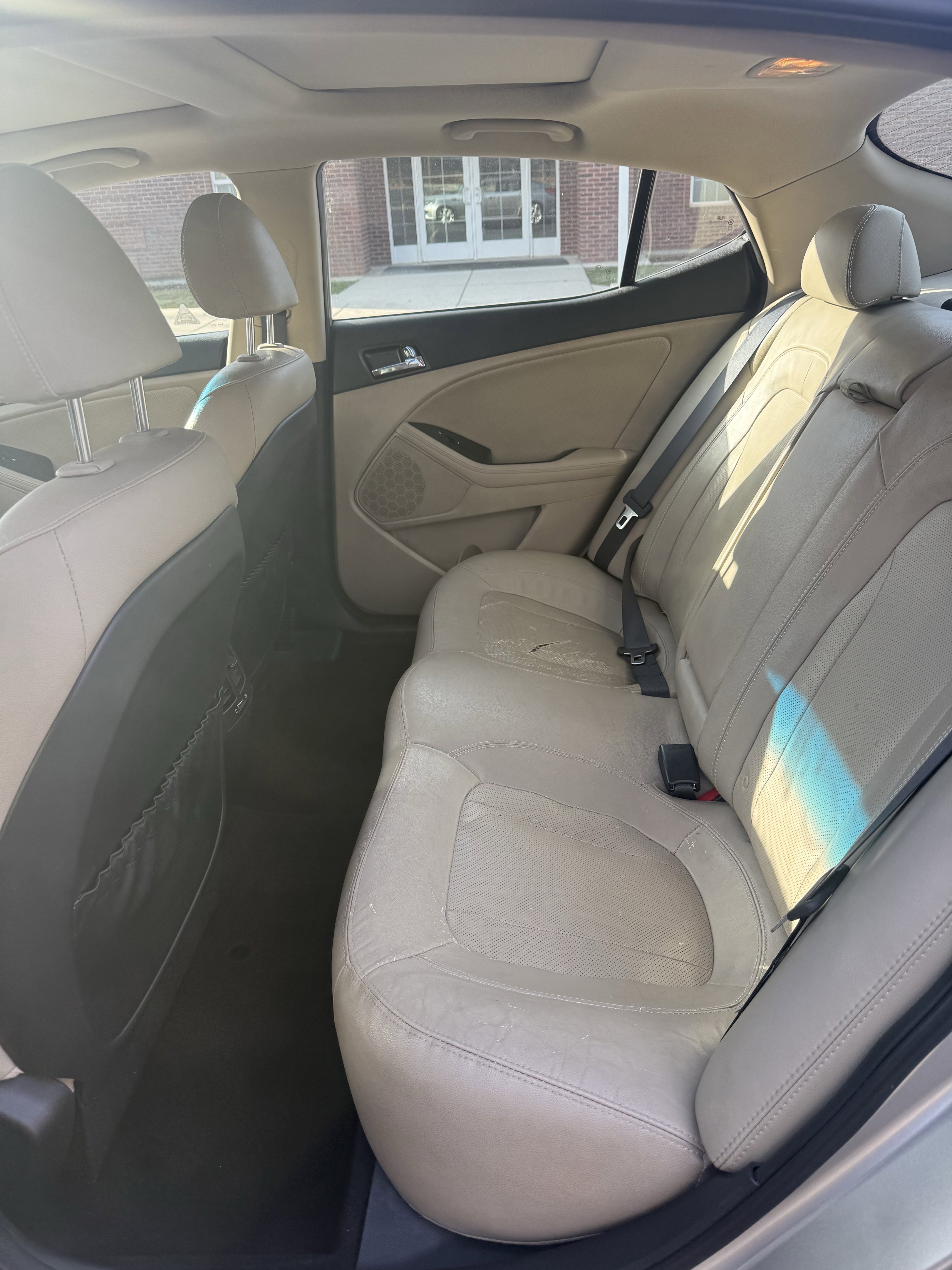 Used 2011 Kia Optima EX w/ Premium Pkg FWD image 18