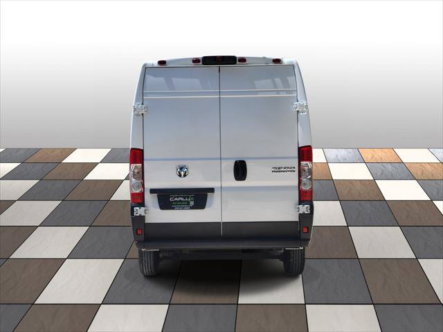 Used 2023 RAM ProMaster 2500 FWD image 5