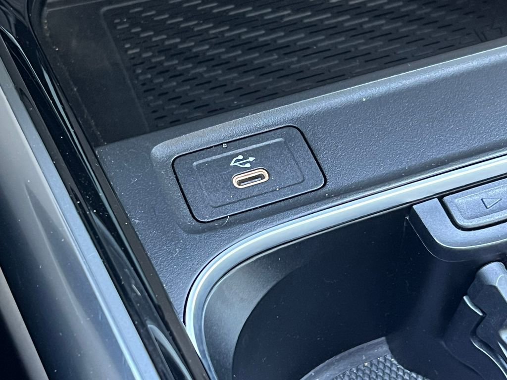 Used 2025 Mercedes-Benz GLA 250 4MATIC image 28