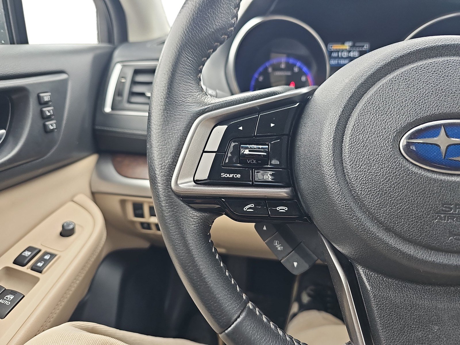 Used 2018 Subaru Outback 2.5i Limited AWD/4WD image 14