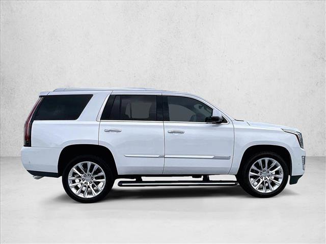 Used 2019 Cadillac Escalade Premium Luxury AWD/4WD image 5
