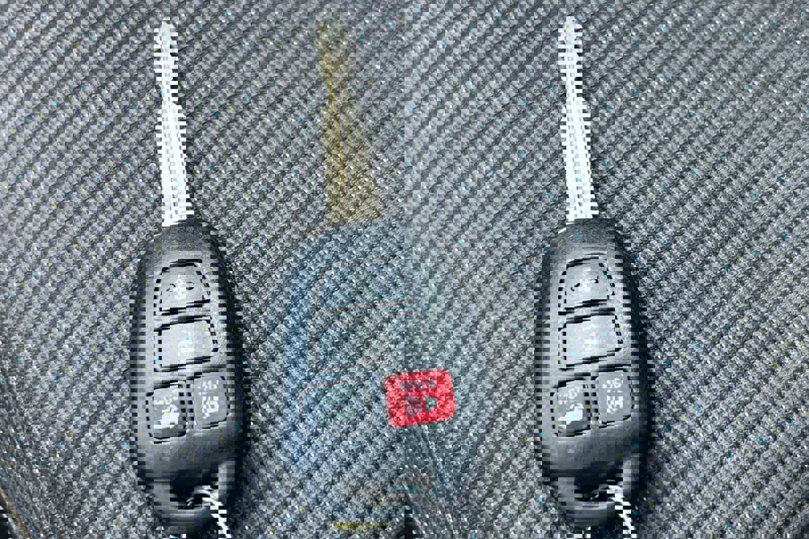 Used 2017 Toyota Corolla SE w/ Carpet Mat Package (TMS) image 26