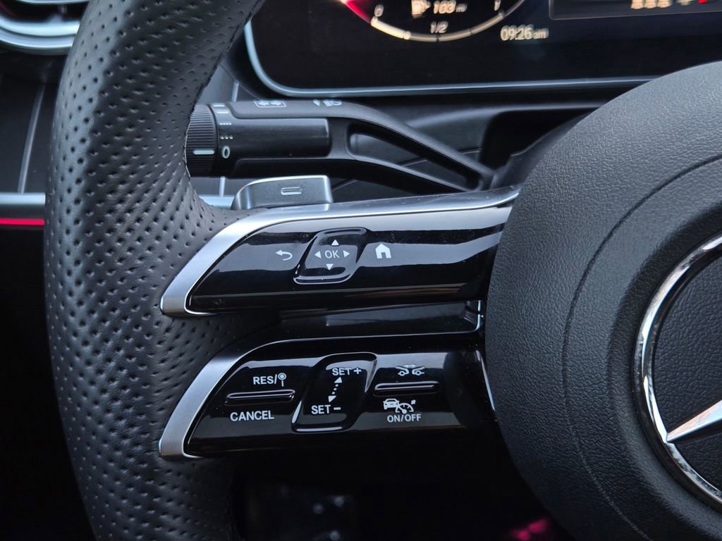 Used 2023 Mercedes-Benz C 300 4MATIC Sedan image 25