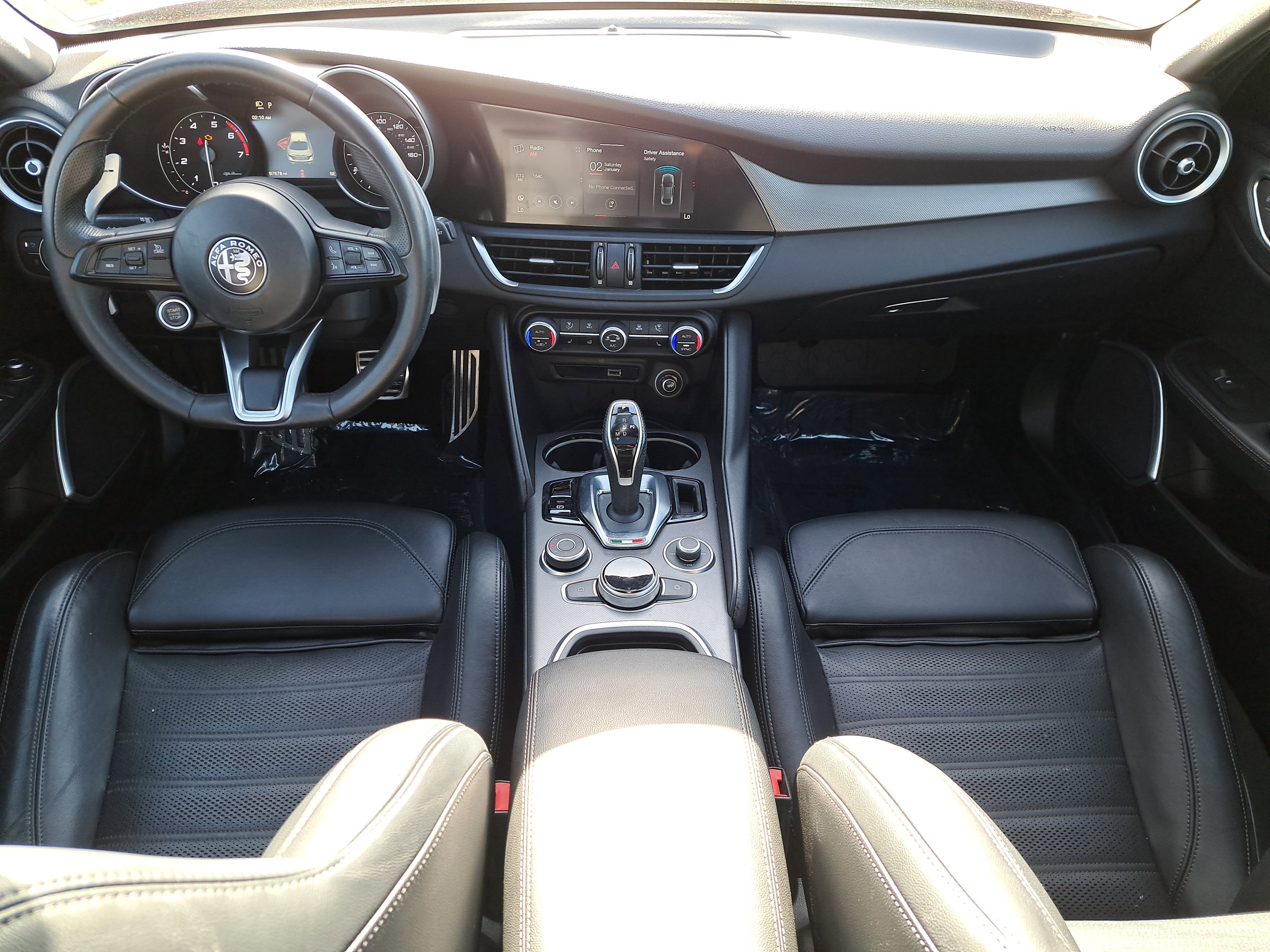 Used 2020 Alfa Romeo Giulia Ti Sport w/ Quick Order Package 22S Sport AWD/4WD image 21