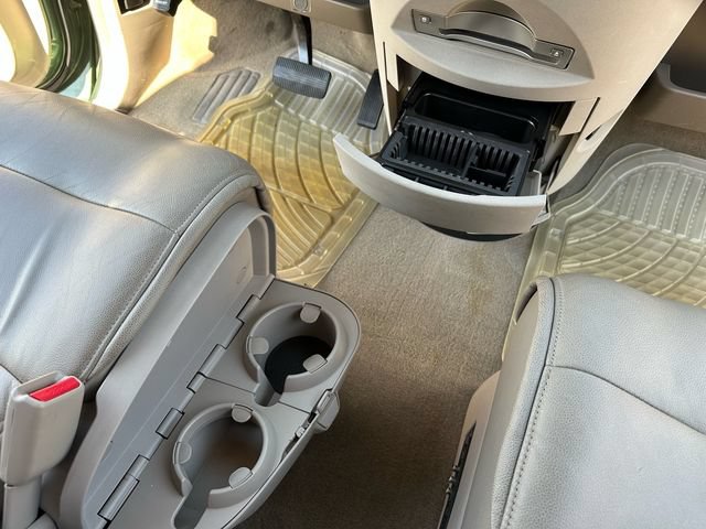 Used 2004 Nissan Quest SE w/ (SEA) Seat Pkg FWD image 24