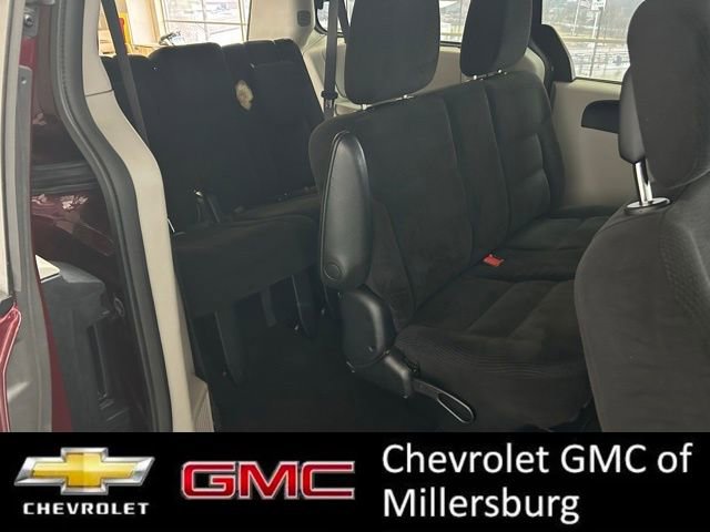 Used 2017 Dodge Grand Caravan SE image 26