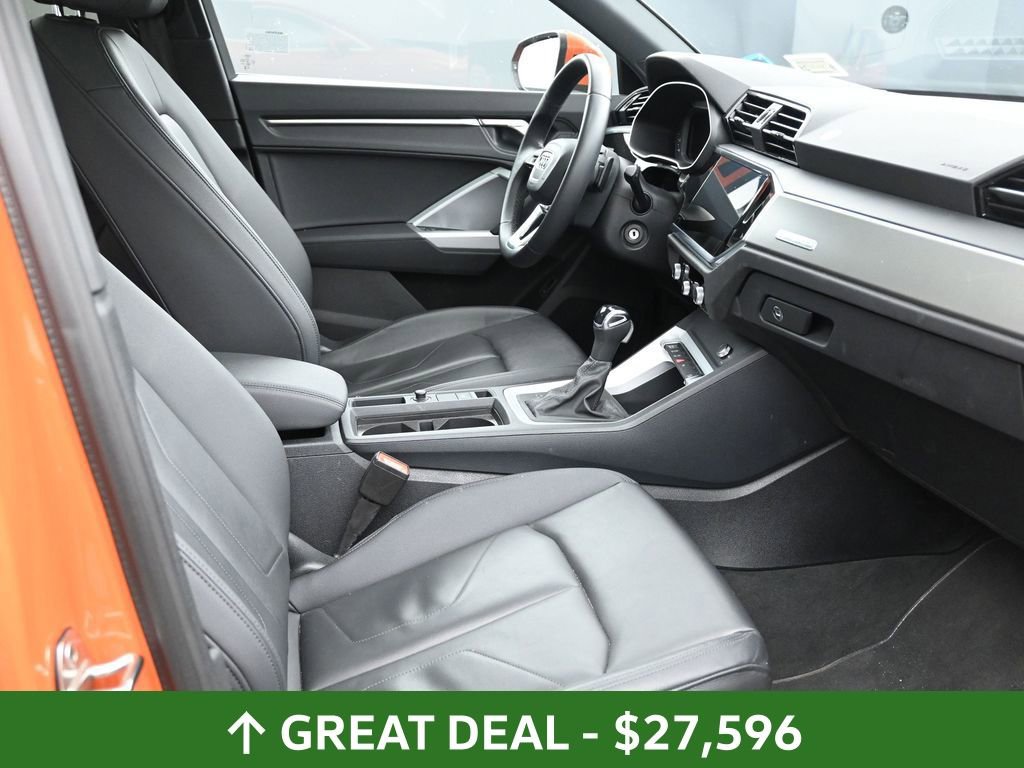 Used 2025 Audi Q3 2.0T Premium image 20