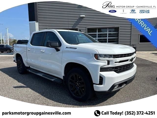 Used 2021 Chevrolet Silverado 1500 RST w/ LPO, Blackout Package AWD/4WD image 1