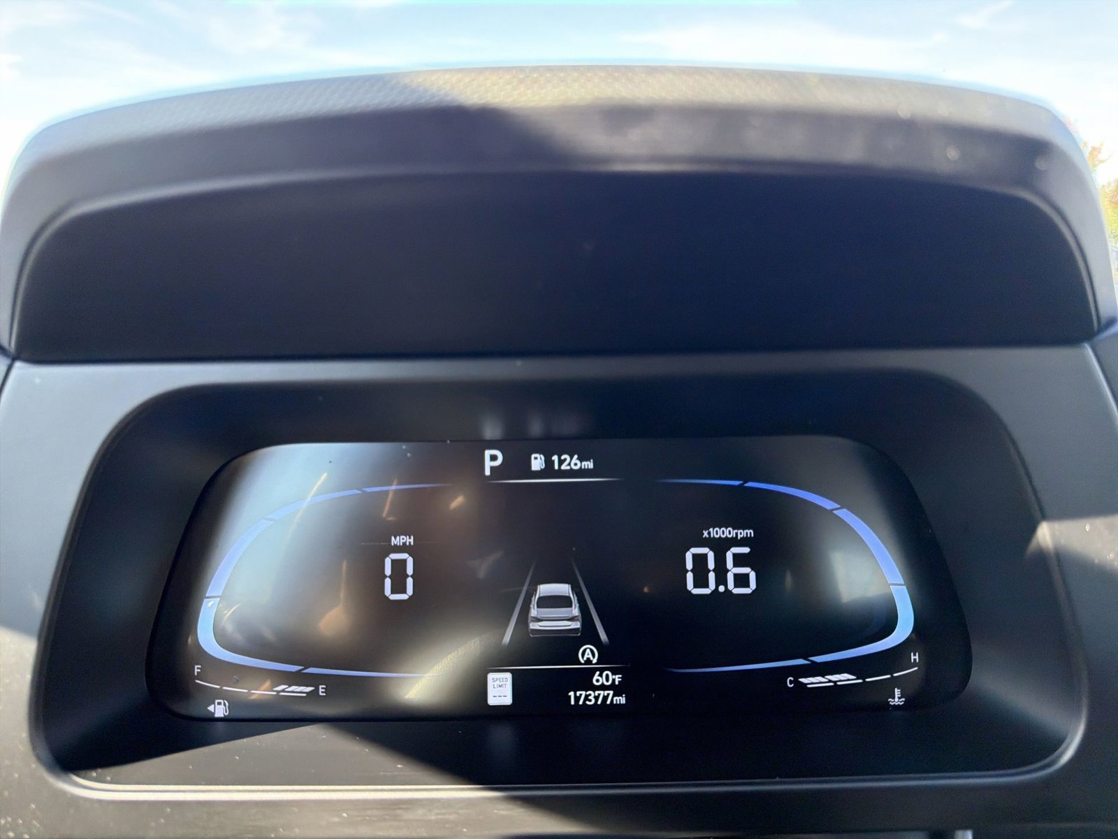 Certified 2024 Hyundai Elantra SE FWD image 18