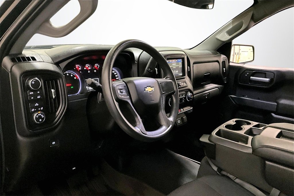 Used 2019 Chevrolet Silverado 1500 Custom image 17