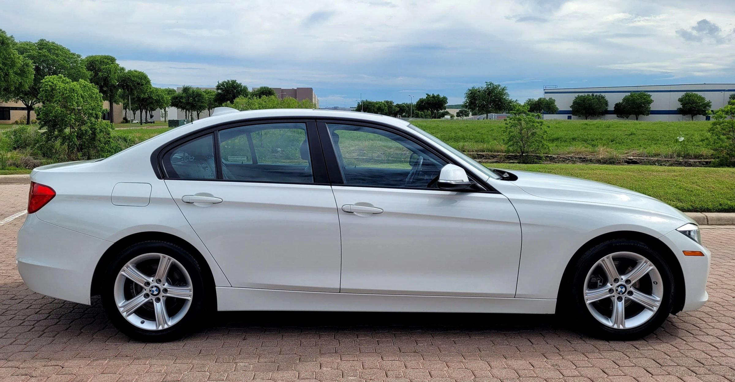 Used 2014 BMW 328i Sedan RWD image 7
