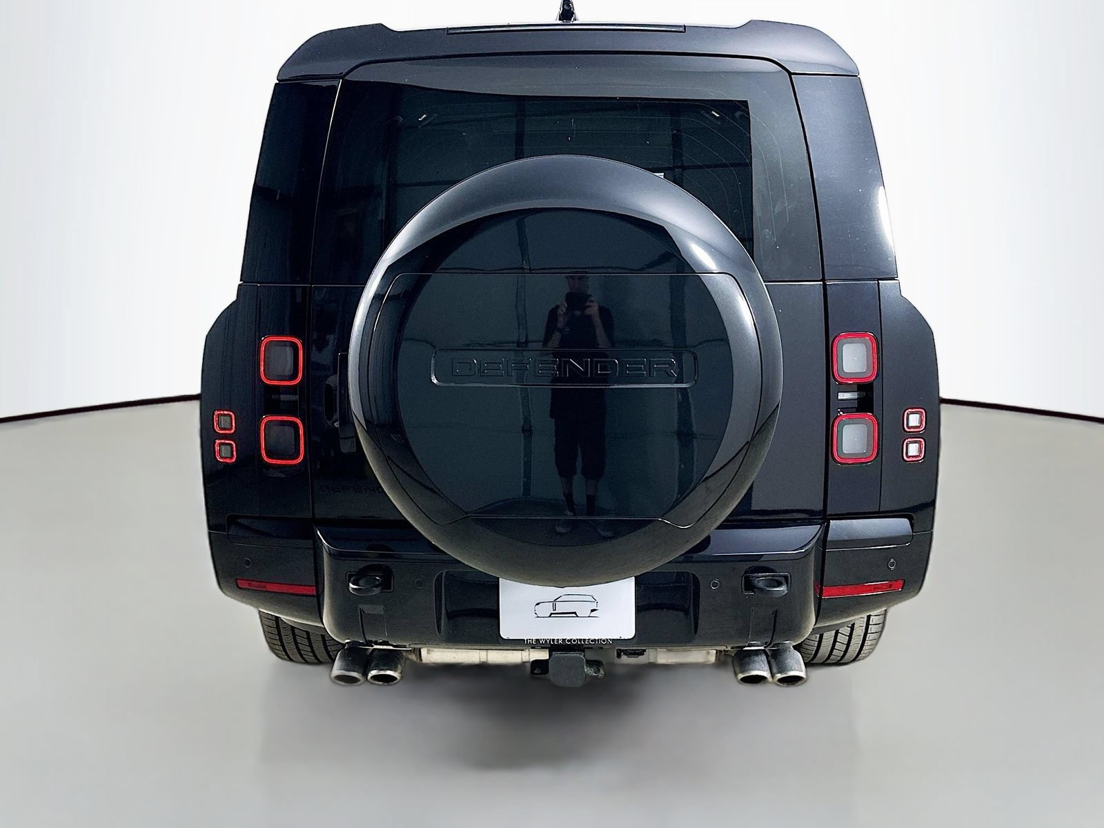 New 2026 Land Rover Defender 130 V8 AWD/4WD image 6