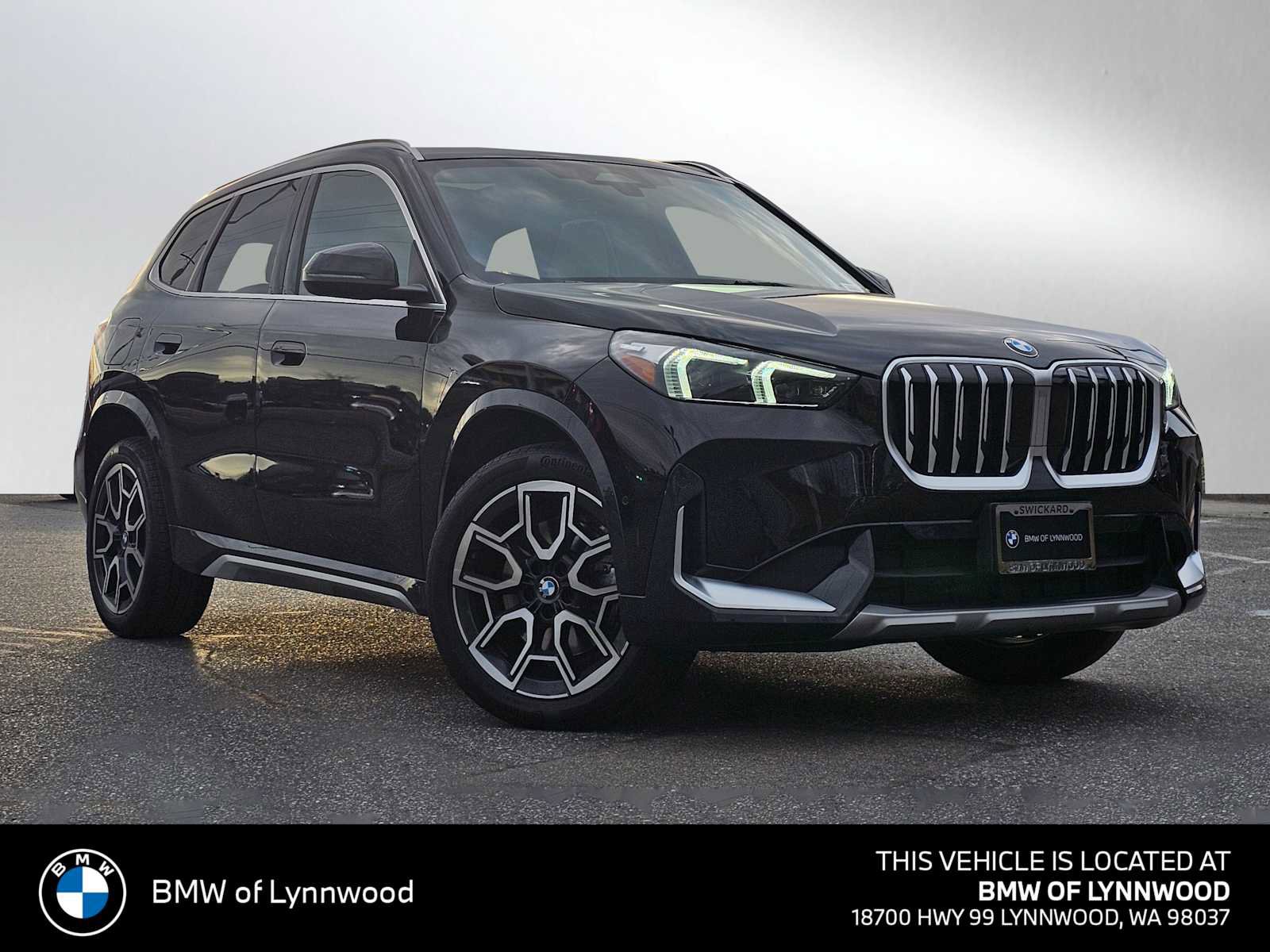 Used 2025 BMW X1 xDrive28i w/ Convenience Package image 1