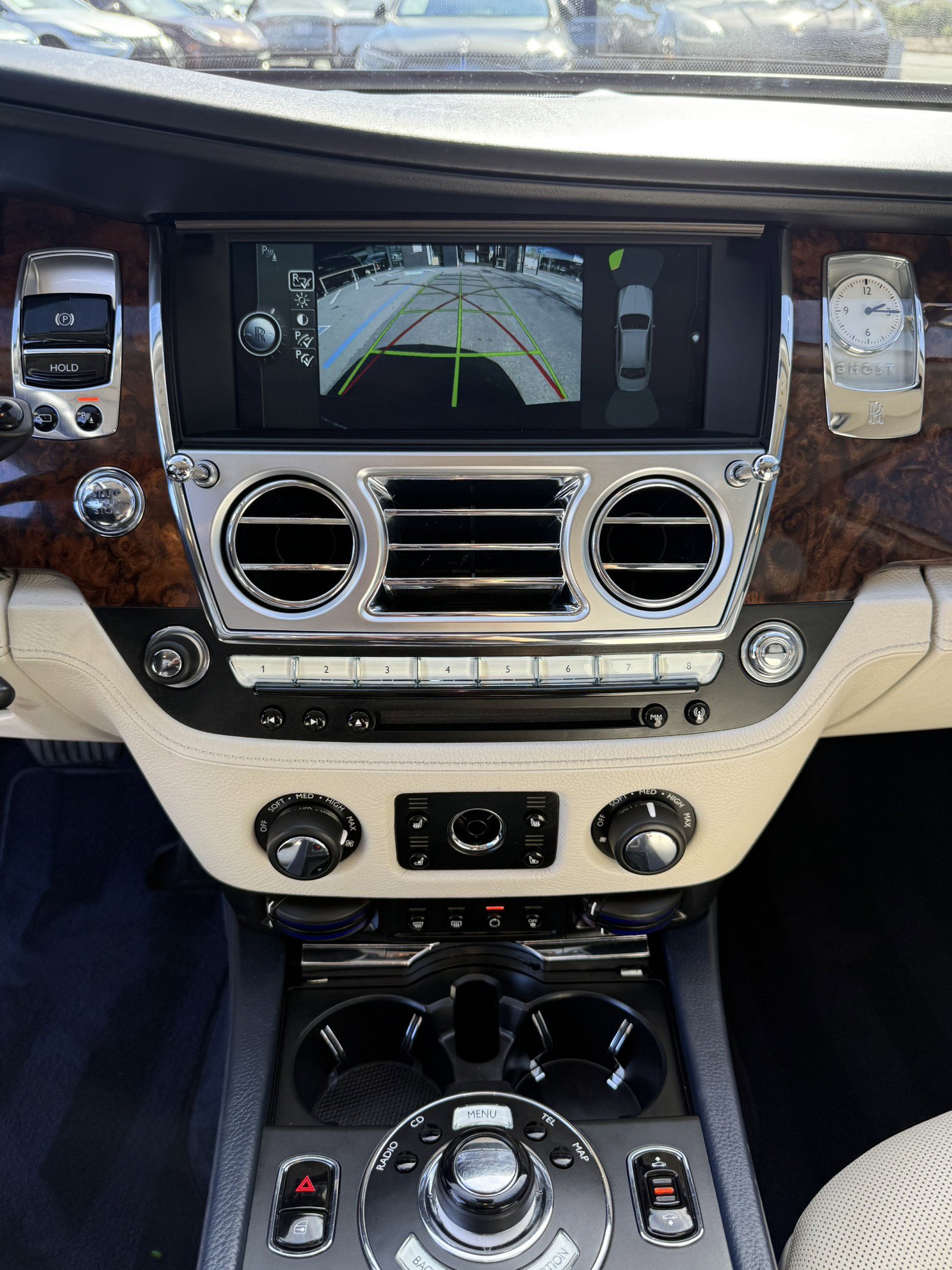 Used 2012 Rolls-Royce Ghost image 27