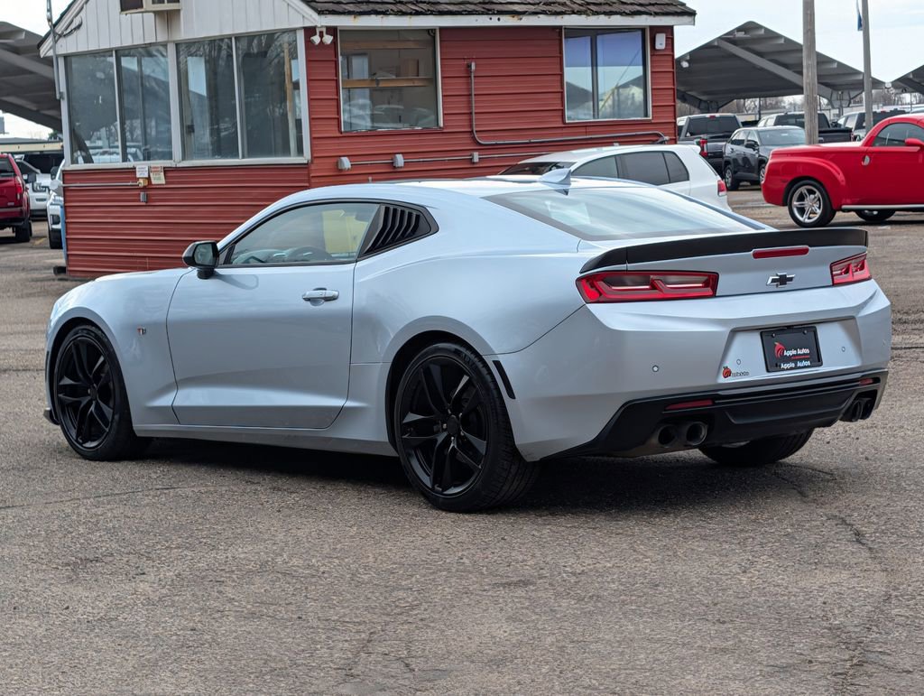 Used 2017 Chevrolet Camaro LT image 4