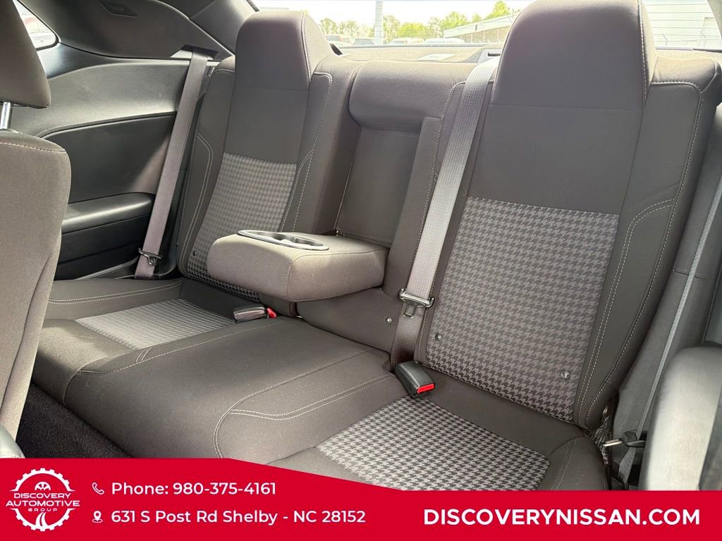 Used 2022 Dodge Challenger SXT w/ Blacktop Package image 27
