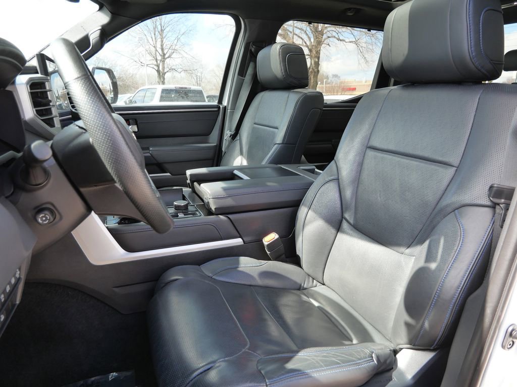 Used 2025 Toyota Tundra Platinum image 30